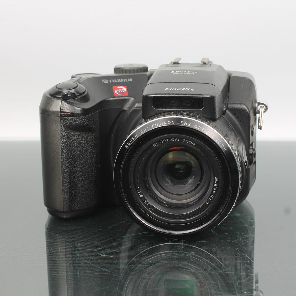 Fujifilm FinePix S602Z