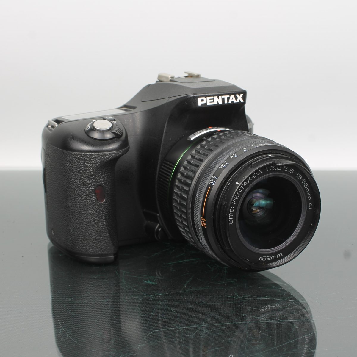 Pentax K110D + Pentax-DA 3.5-5.6 18-55mmAL
