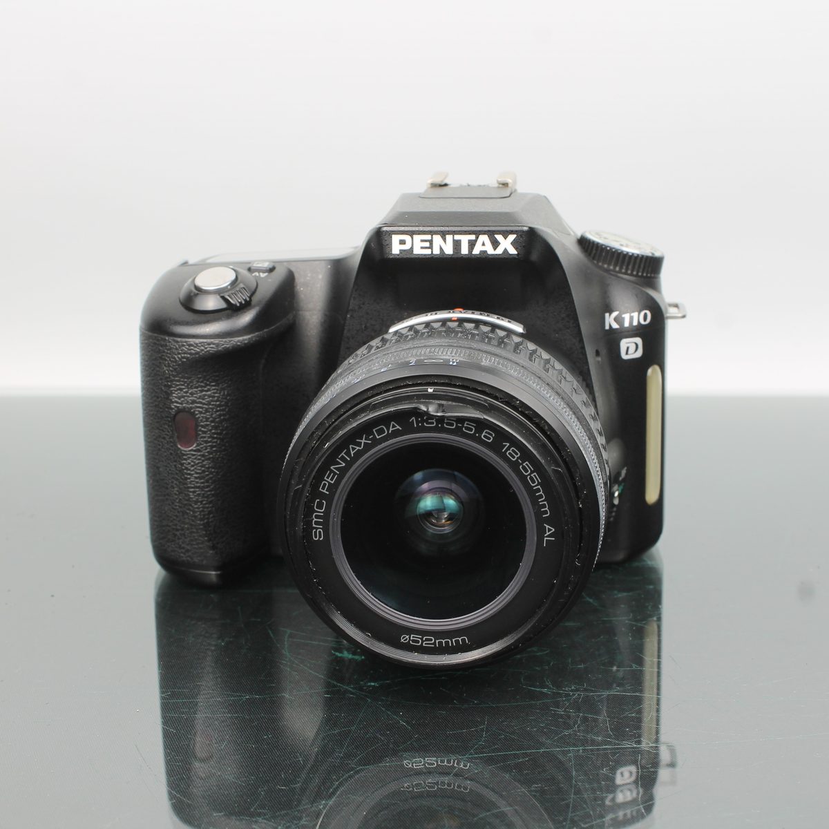 Pentax K110D + Pentax-DA 3.5-5.6 18-55mmAL
