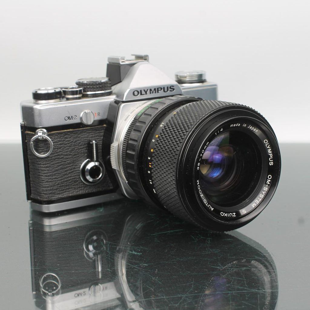 Olympus OM 2 + Olympus OM-System S 35-70mm f/4