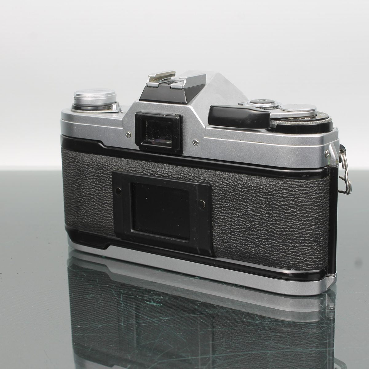 Canon AT-1 + Canon Lens FD 50mm f/2