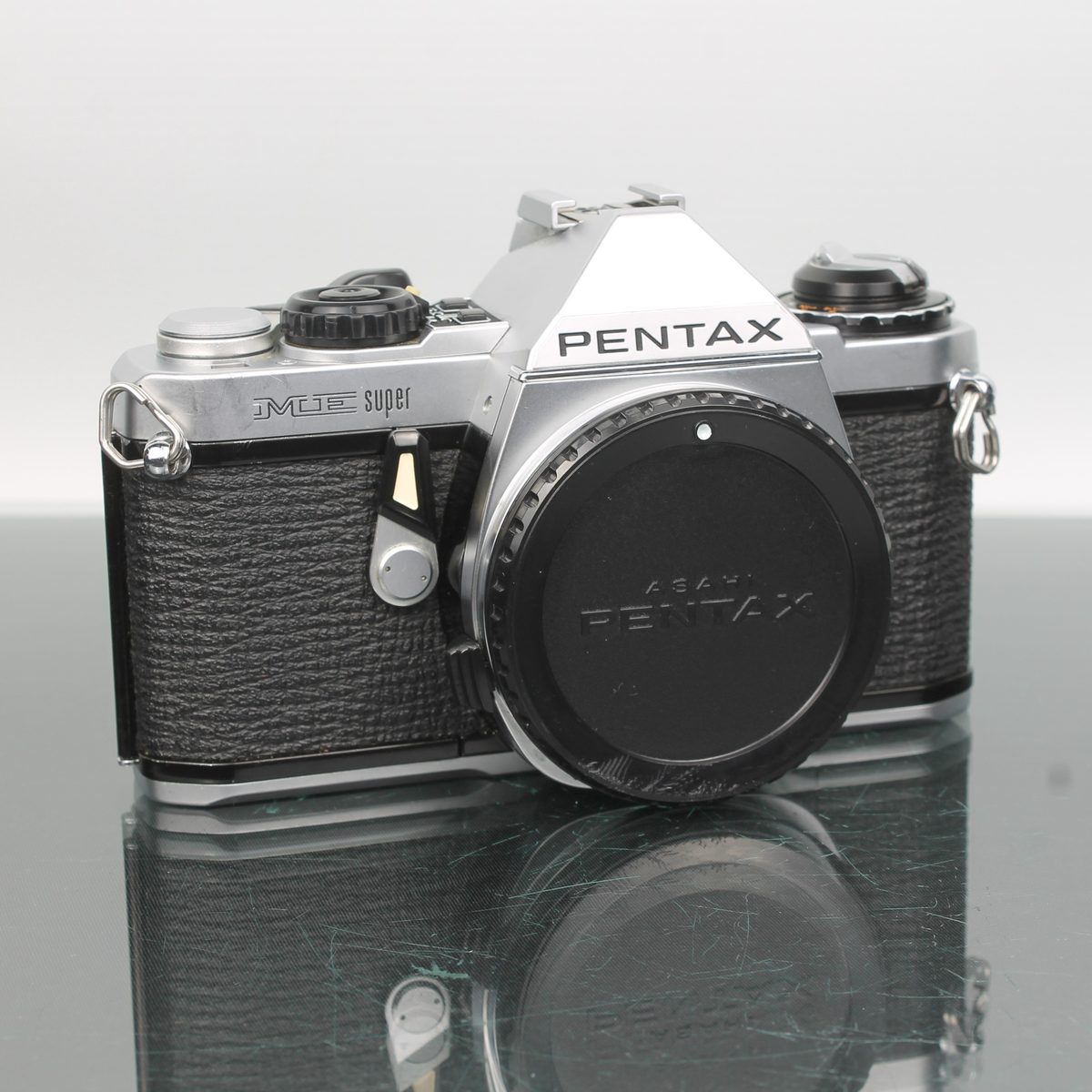 Pentax ME Super + SMC Pentax-M 50mm f/1.7