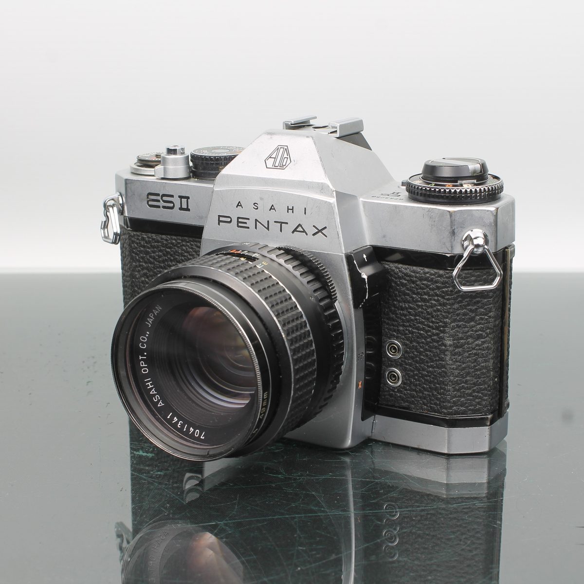 Asahi Pentax ES II + SMC Takumar 55mm f/1.8