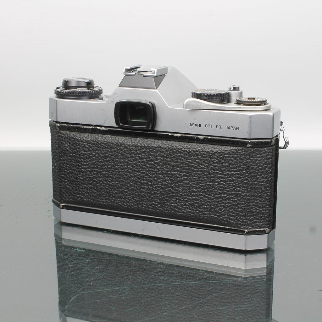 Asahi Pentax ES II + SMC Takumar 55mm f/1.8