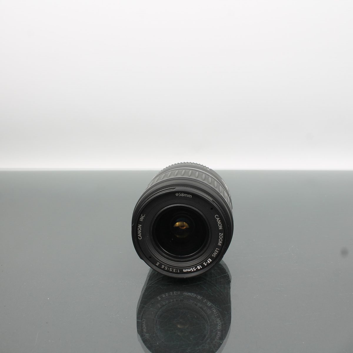 Canon EOS 1000D + EF-S 18-55mm f/3.5-5.6 II