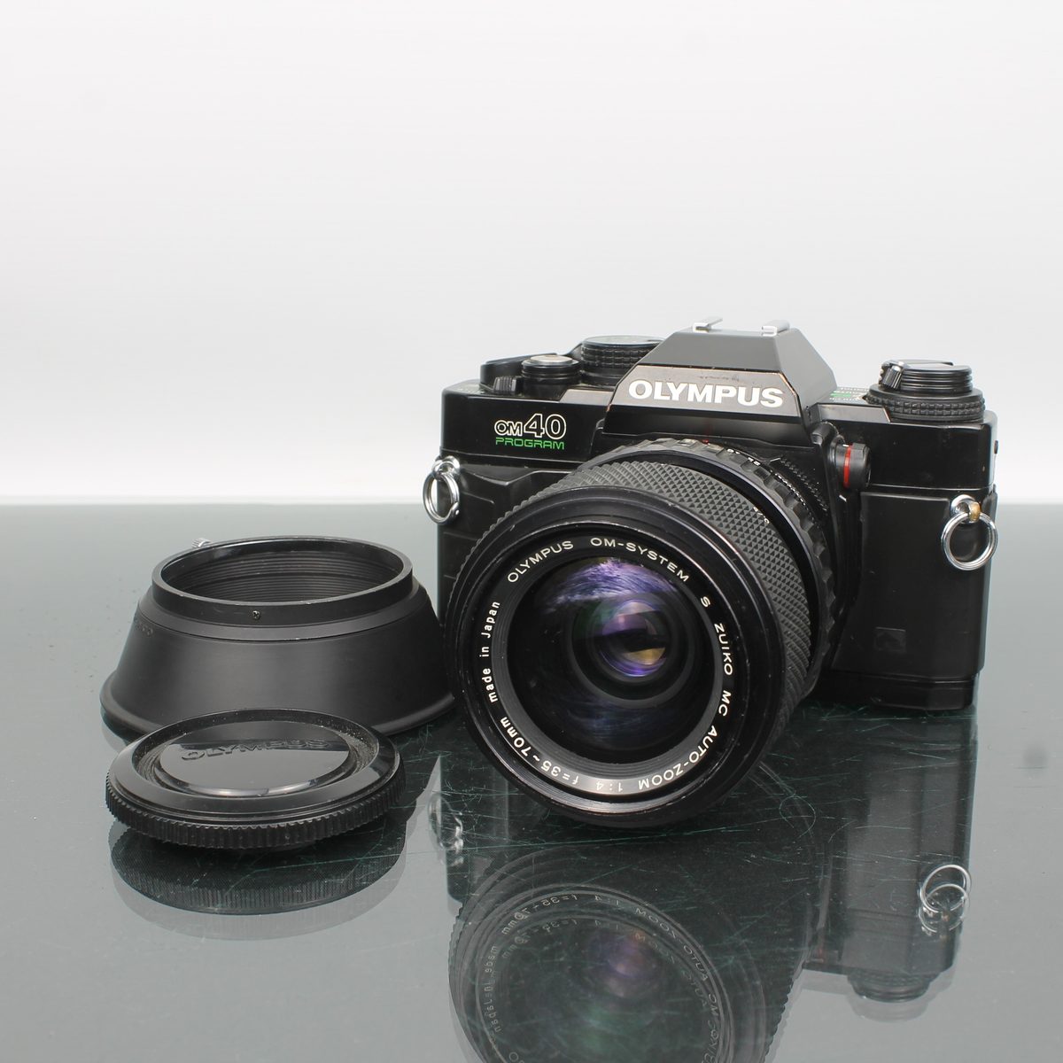 Carl Zeiss Sonnar 135mm f/2.8 CY Review & Used Buying Guide