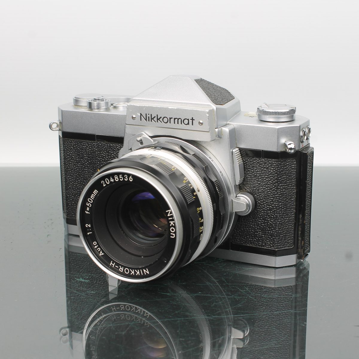 Nikon Nikkormat FT + Nikkor-H Auto 50mm f/2