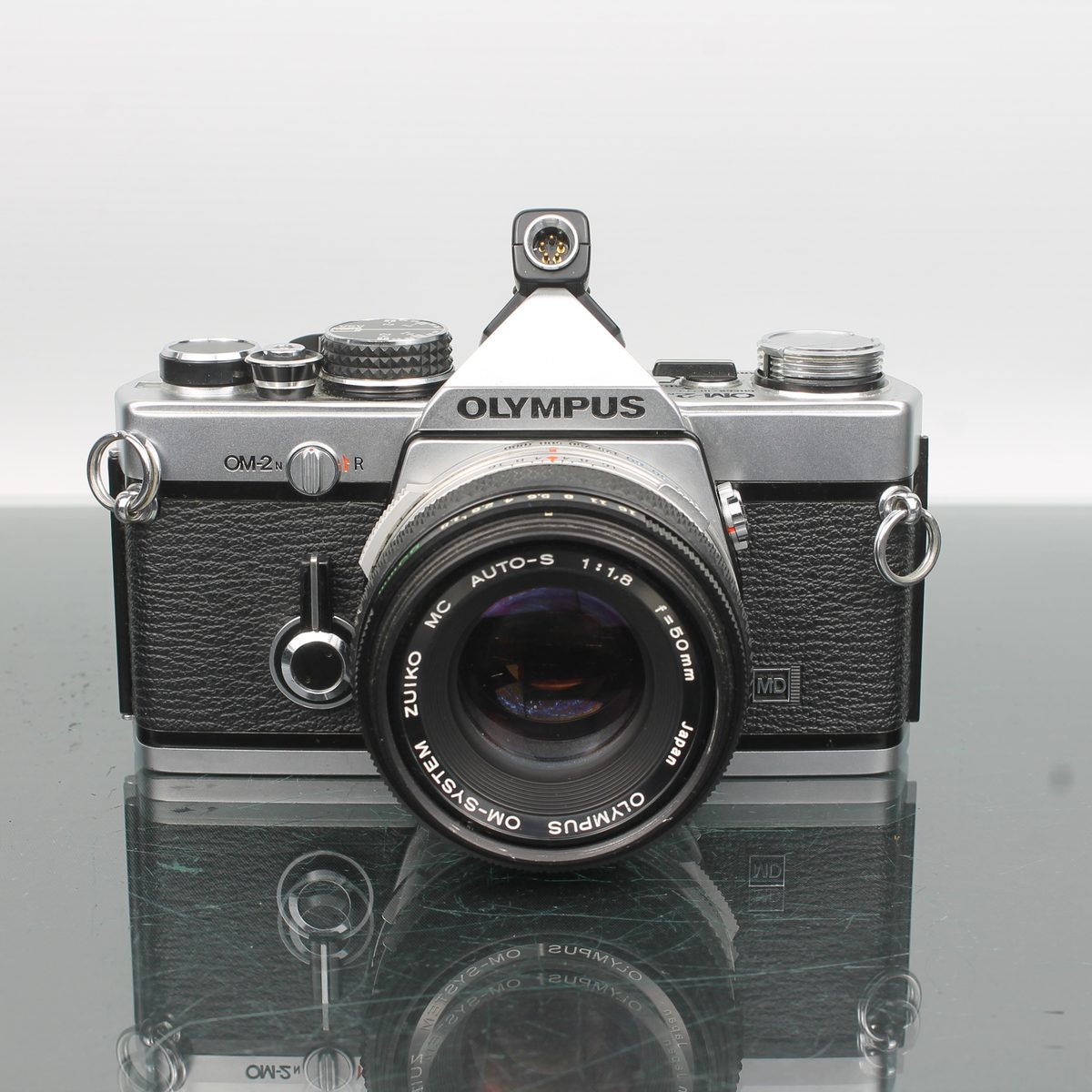 Olympus OM-2N + Zuiko MC Auto-S 50mm f/1.8