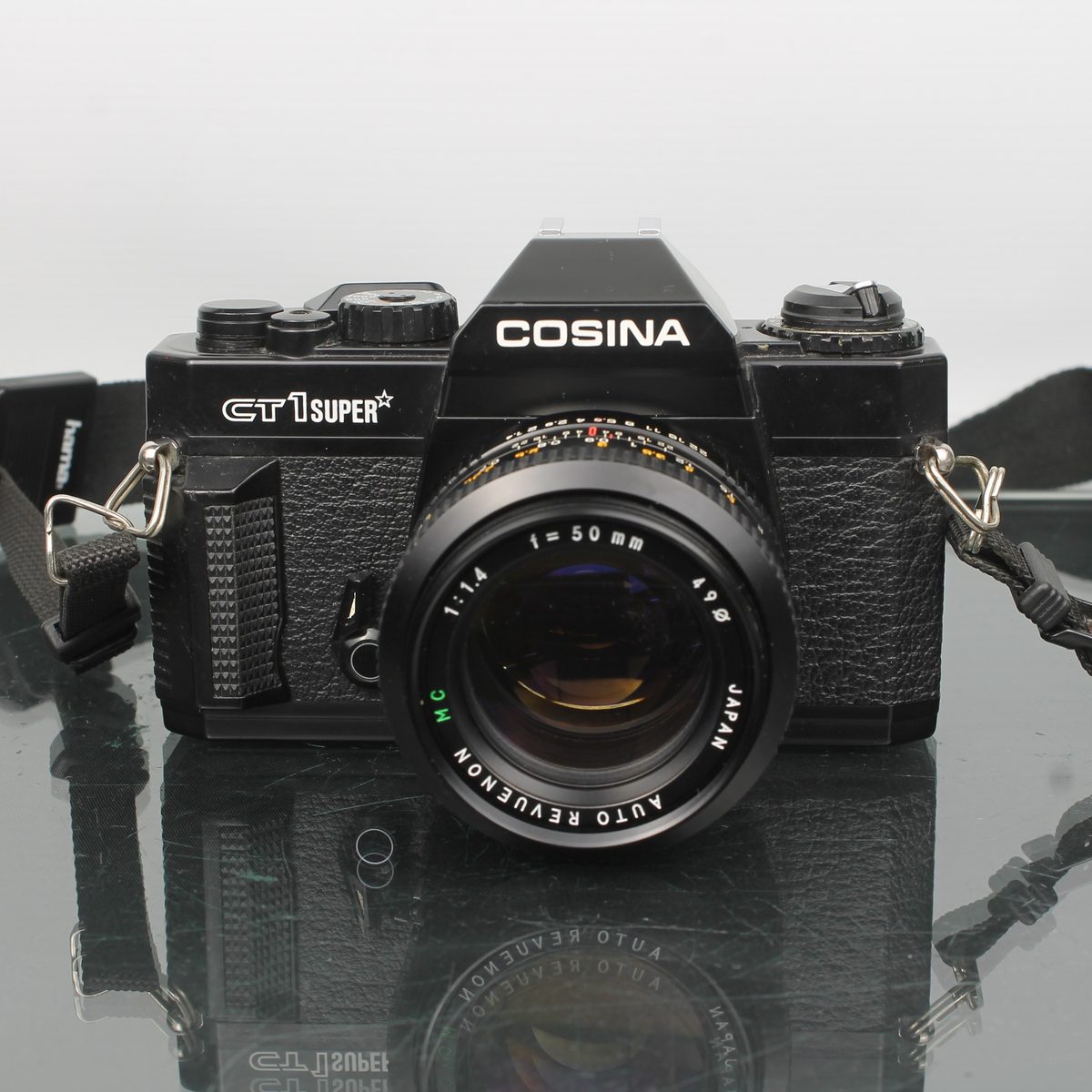 Cosina CT1 Super + Auto Revuenon 1.4 50mm
