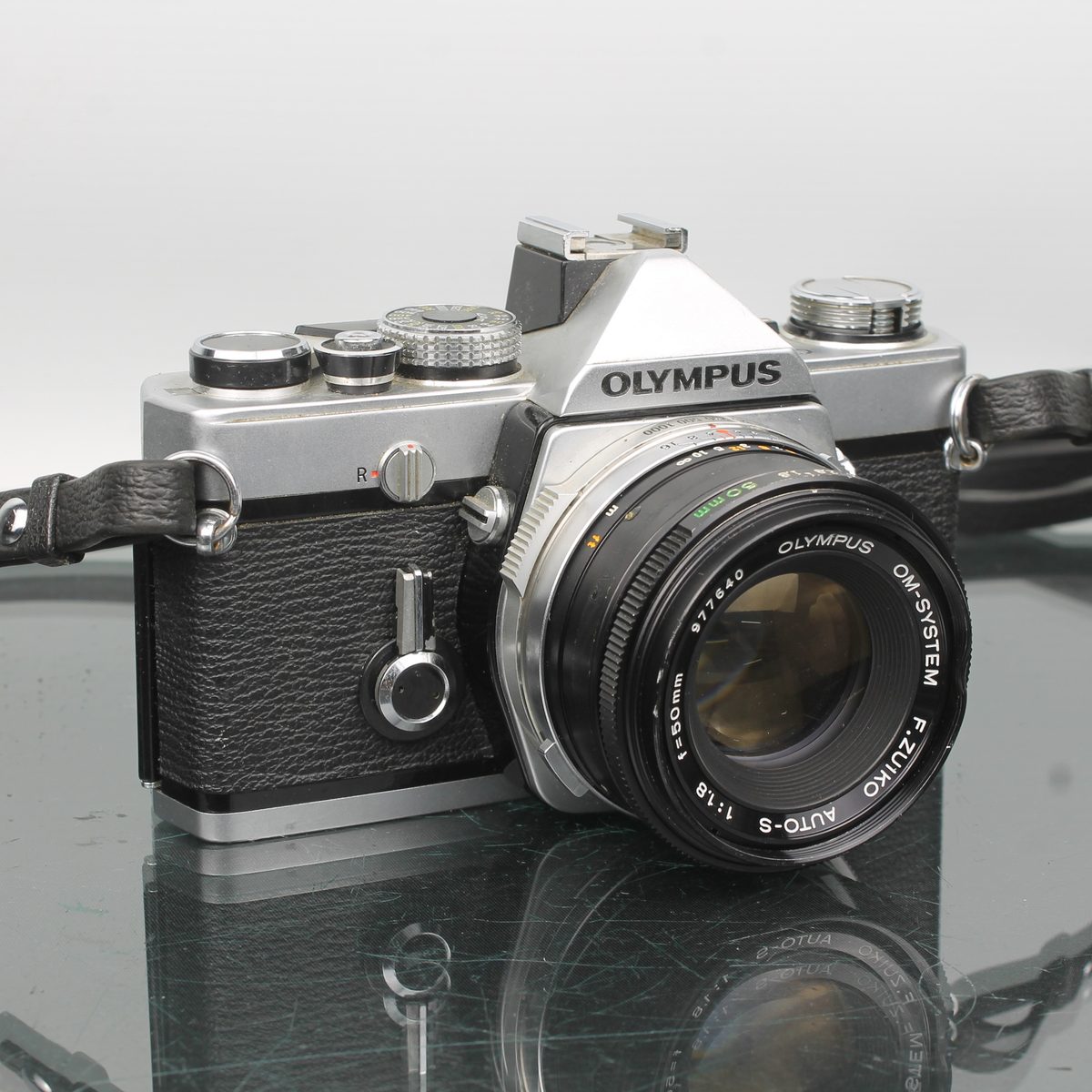 Olympus OM-1 + F.Zuiko Auto-s 50mm f/1.8