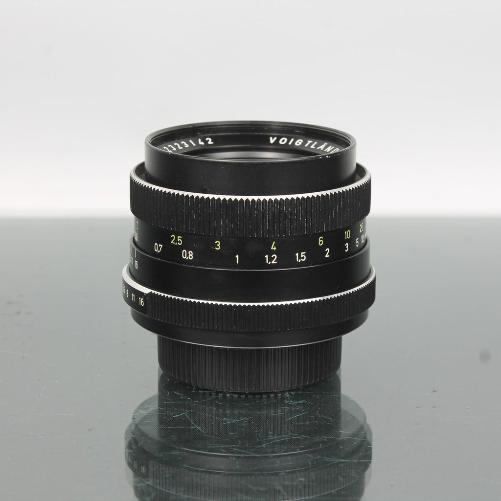Voigtländer Color-Ultron 50mm f/1.8