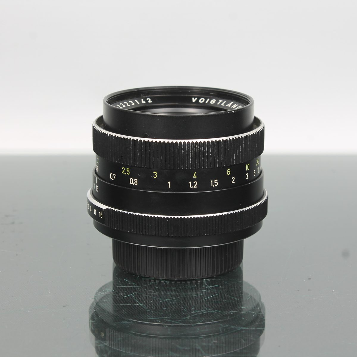Voigtländer Color-Ultron 50mm f/1.8