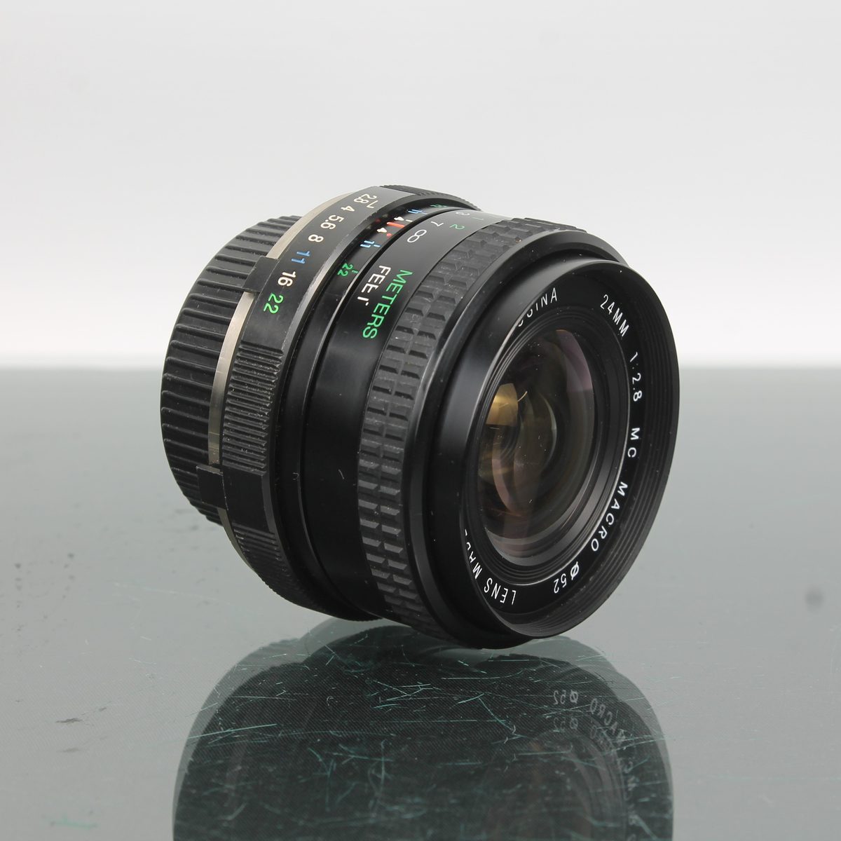 Cosina 24mm f/2.8