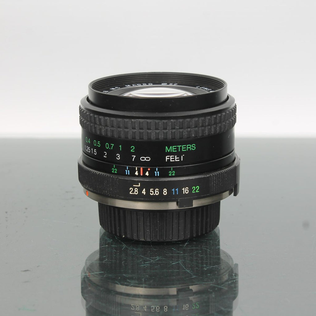 Cosina 24mm f/2.8