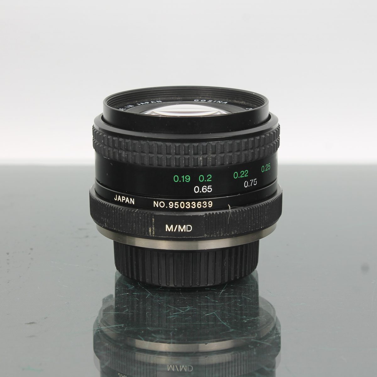 Cosina 24mm f/2.8