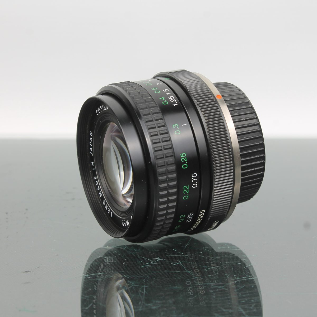 Cosina 24mm f/2.8