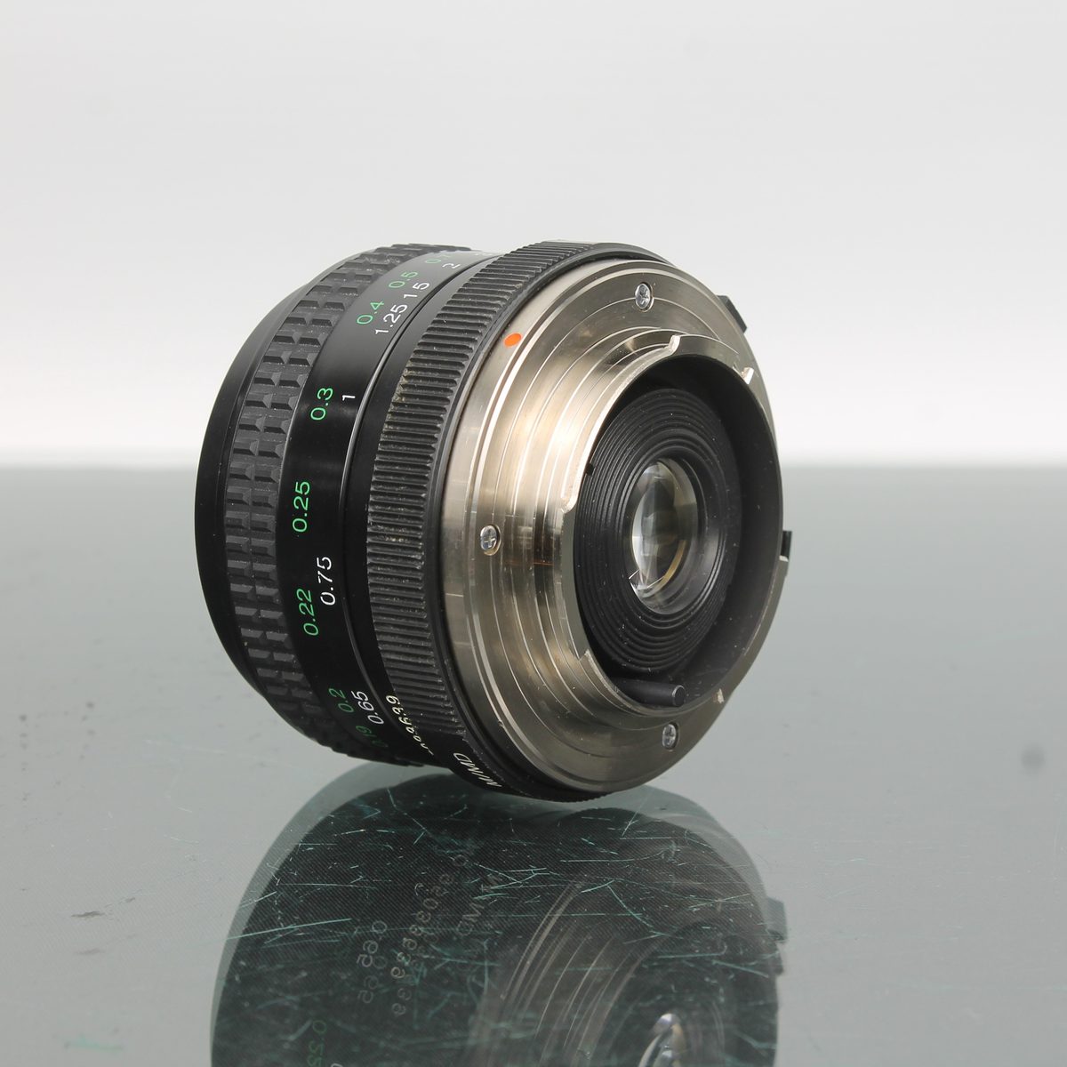 Cosina 24mm f/2.8