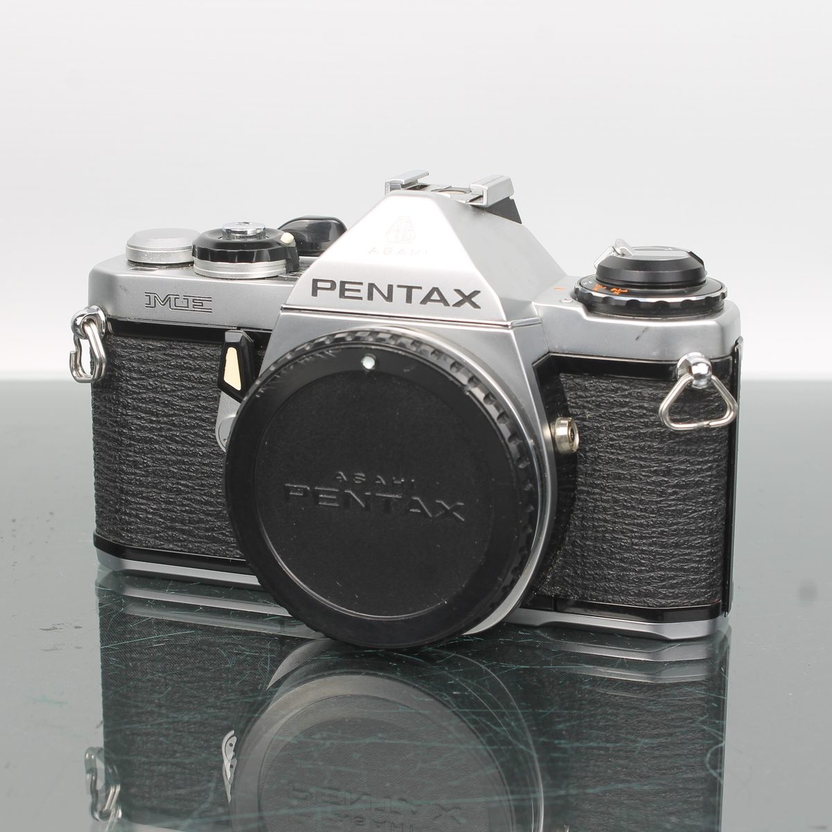 Asahi Pentax ME + SMC Pentax-M 50mm f/1.7