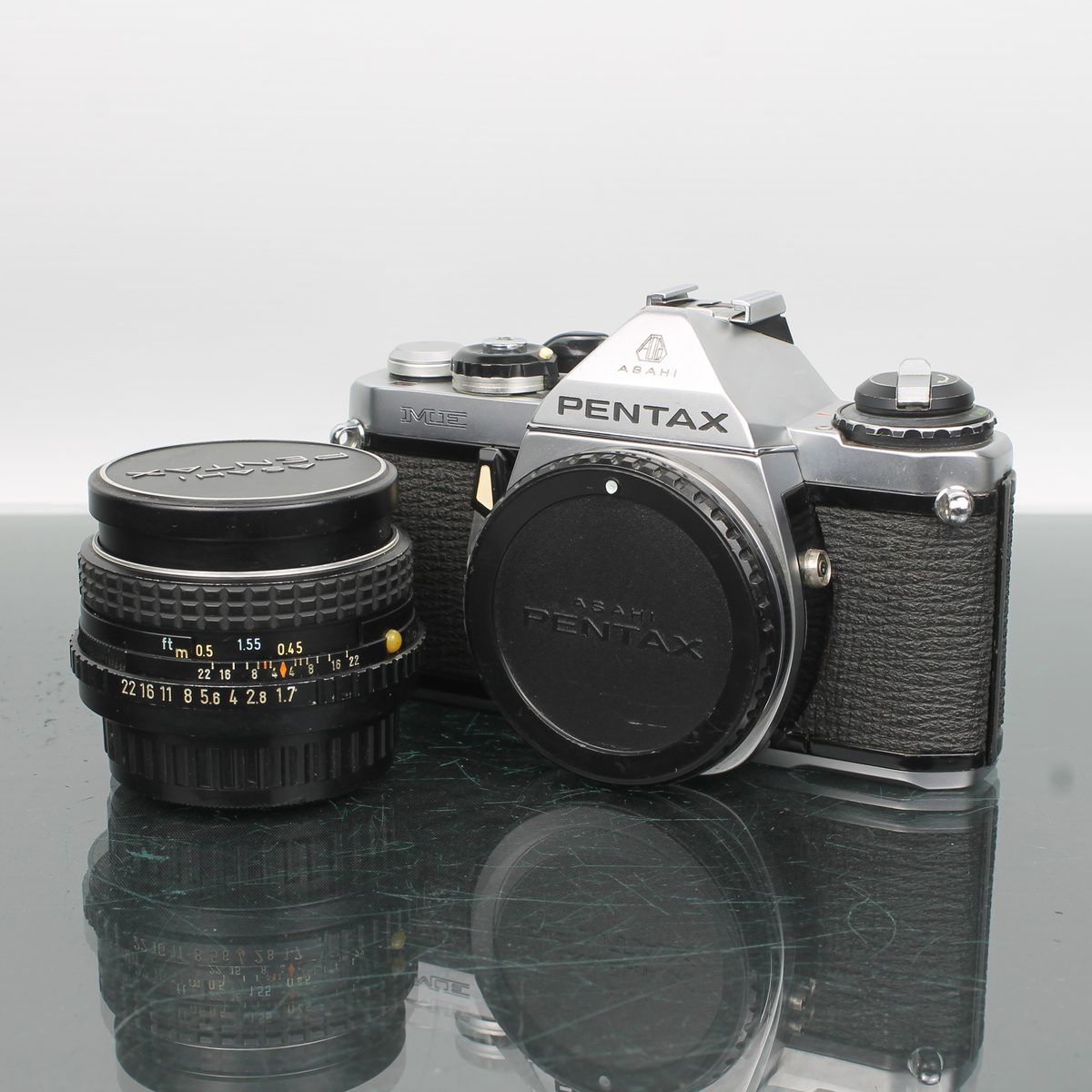 Asahi Pentax Me + SMC Pentax-M 50mm f/1.7