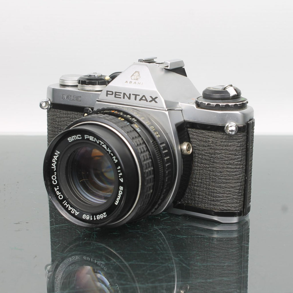 Asahi Pentax Me + SMC Pentax-M 50mm f/1.7