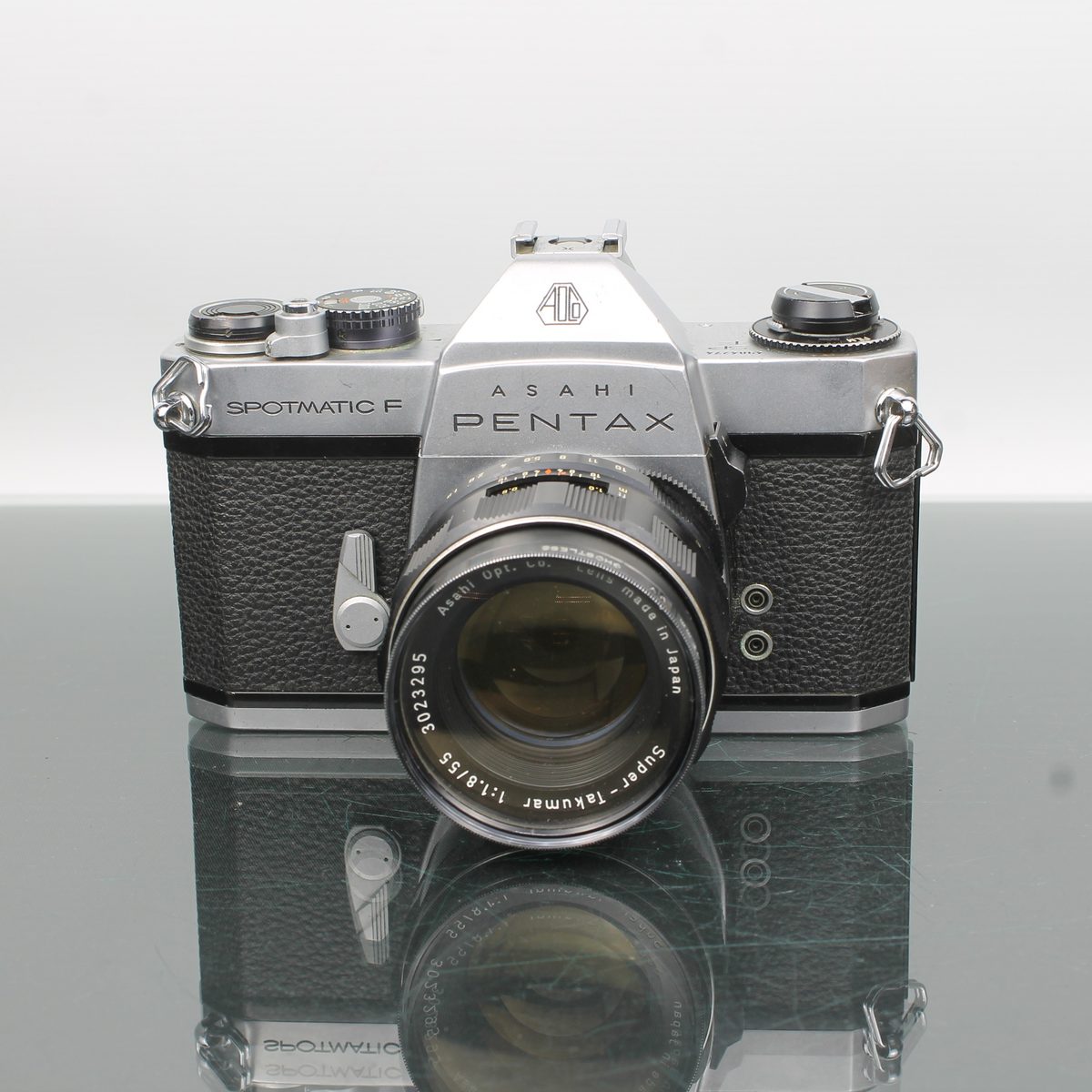 Asahi Pentax Spotmatic F + Super-Takumar 55mm 1/1.8