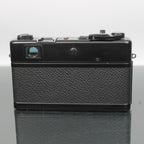 Yashica MG-1