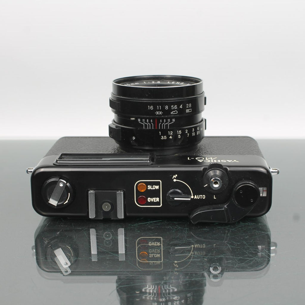 Yashica MG-1