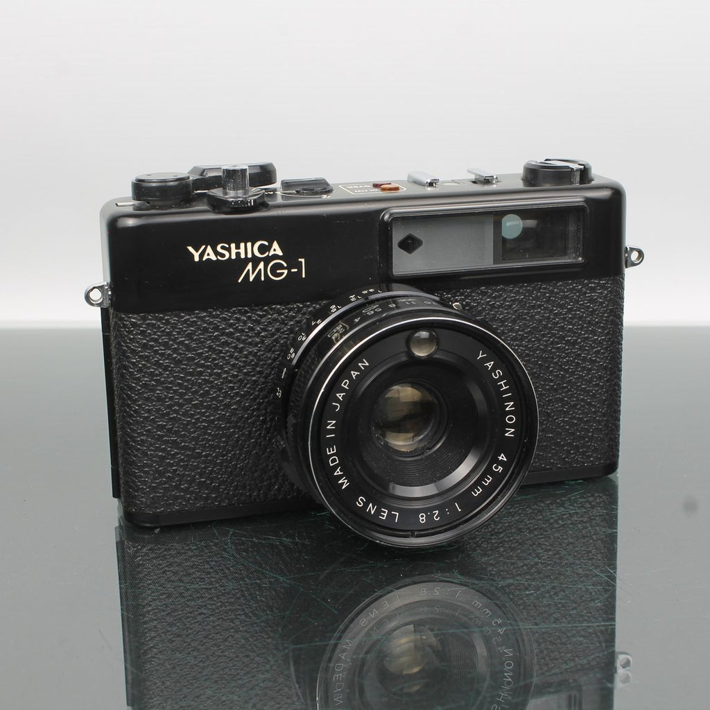 Yashica MG-1