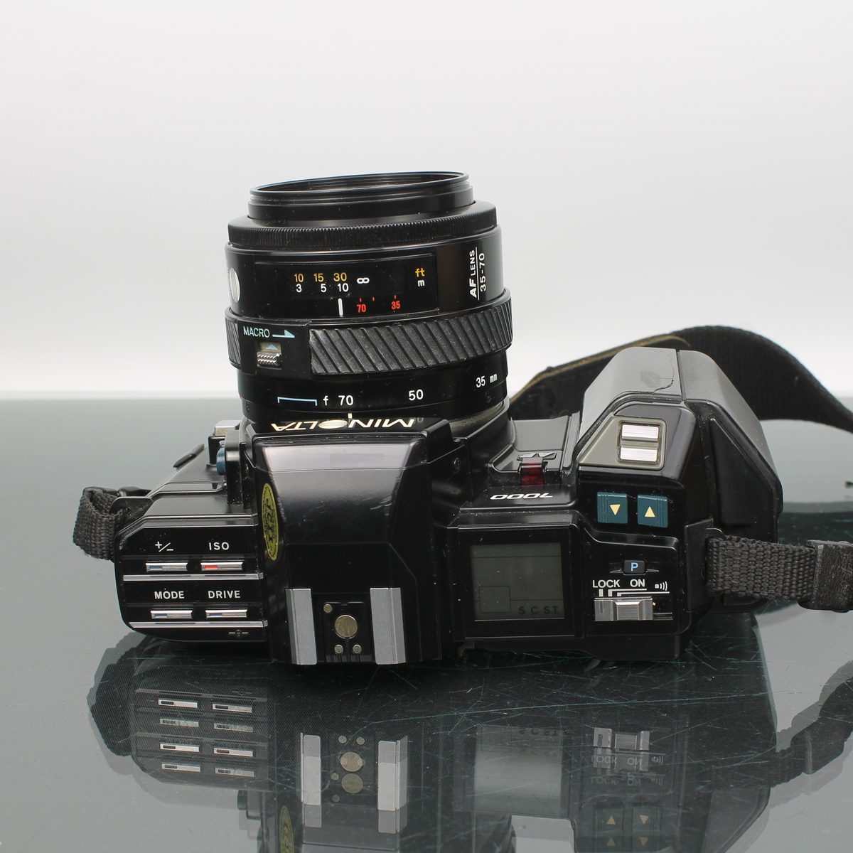 Minolta 7000 AF + Minolta AF Zoom 35-70mm f/4