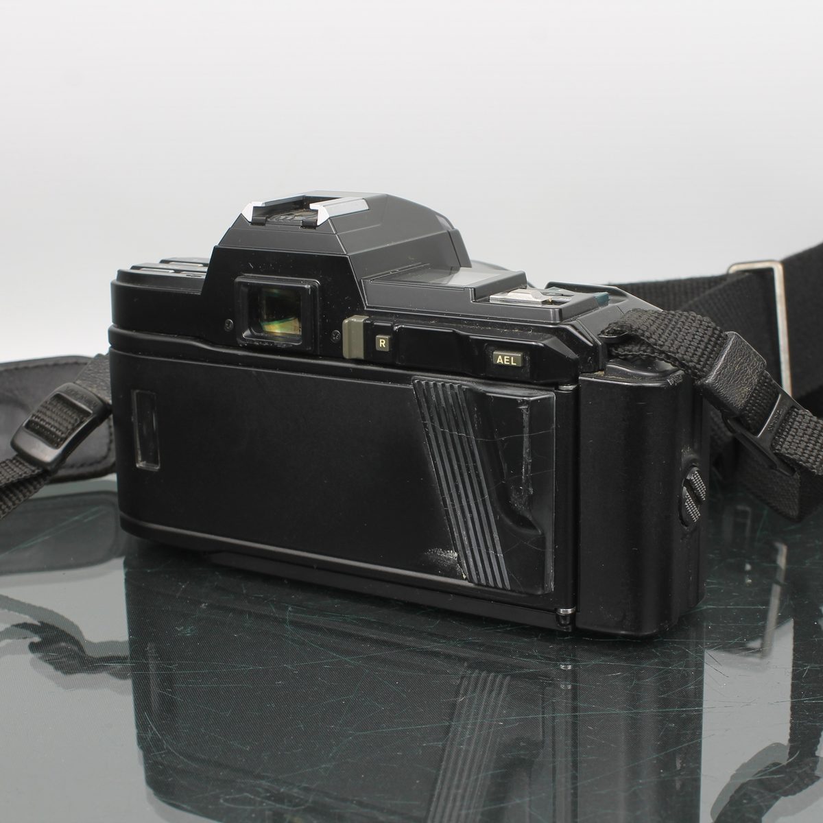 Minolta 7000 AF + Minolta AF Zoom 35-70mm f/4