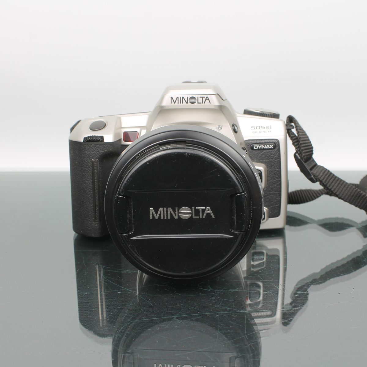 Minolta Dynax 505si Super + 28-80 Minolta AF
