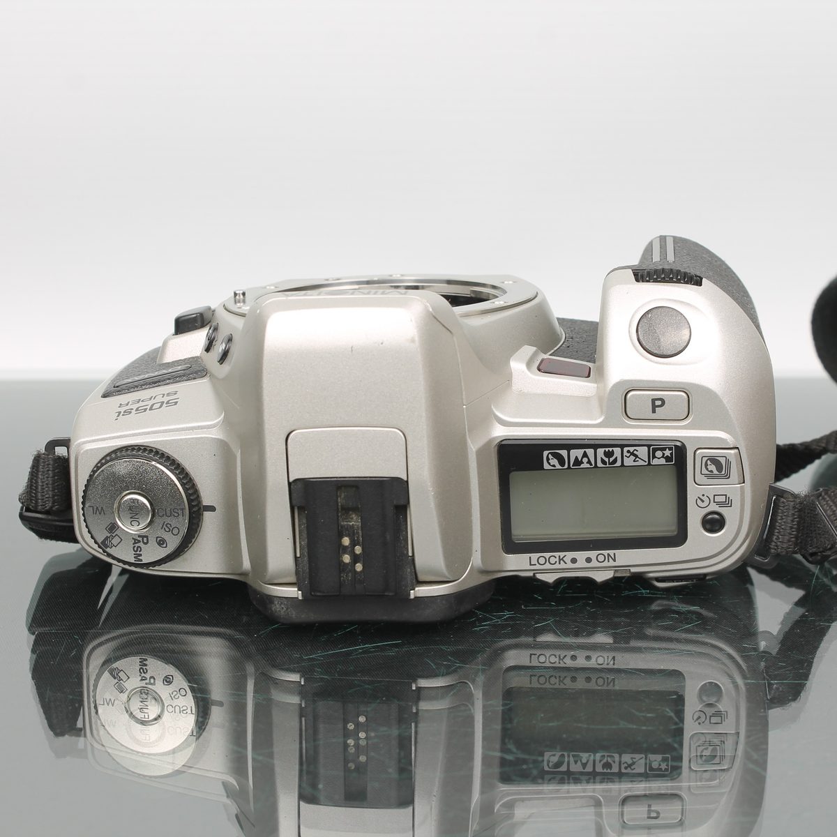 Minolta Dynax 505si Super + 28-80 Minolta AF
