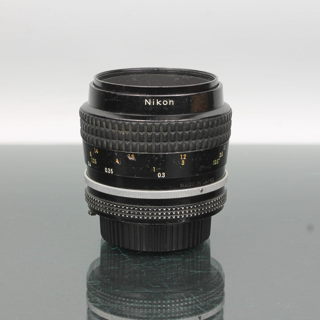 Nikon Micro-Nikkor 55mm f/3.5