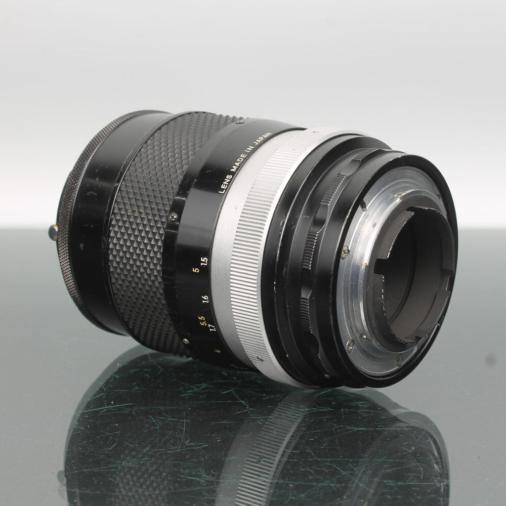 Nikon Nikkor Q.C Auto 135mm f/2.8
