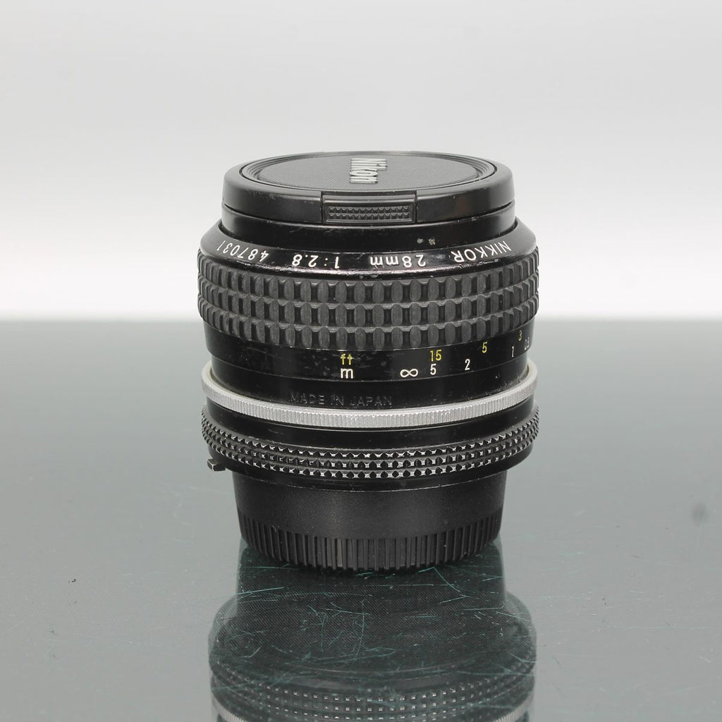 Nikon Nikkor 28mm 1:2.8
