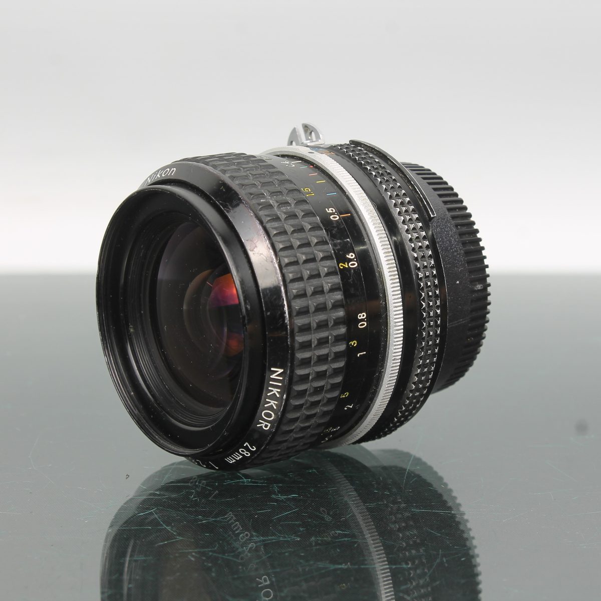 Nikon Nikkor 28mm 1:2.8