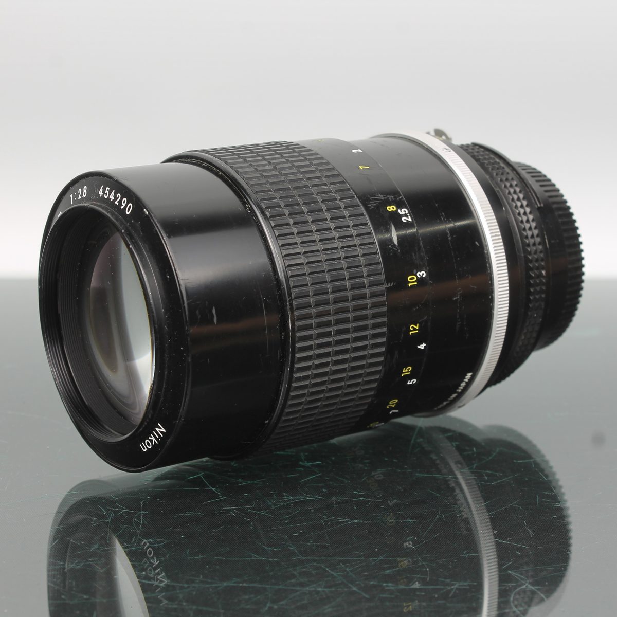 Nikon Nikkor 135mm 1:2.8