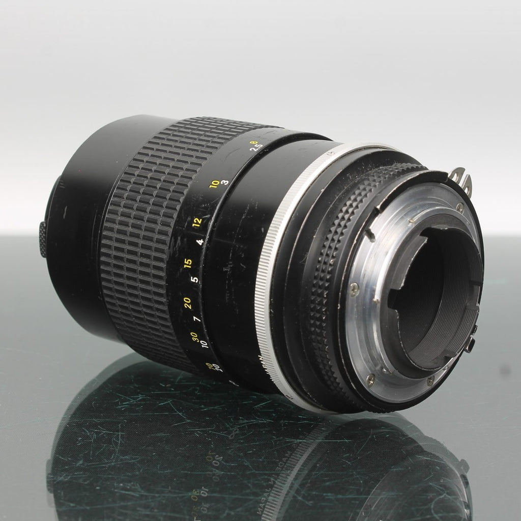 Nikon Nikkor 135mm 1:2.8