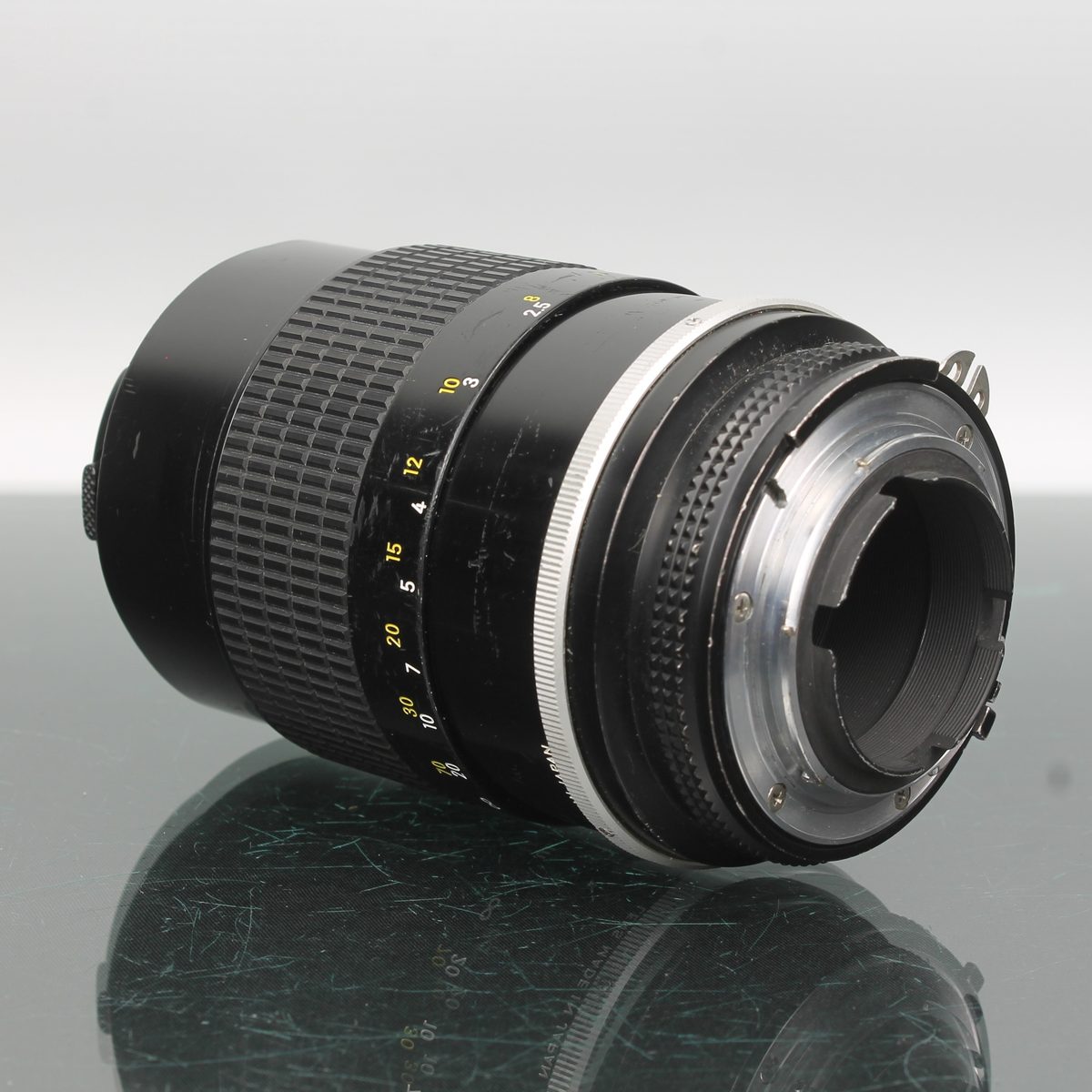 Nikon Nikkor 135mm 1:2.8