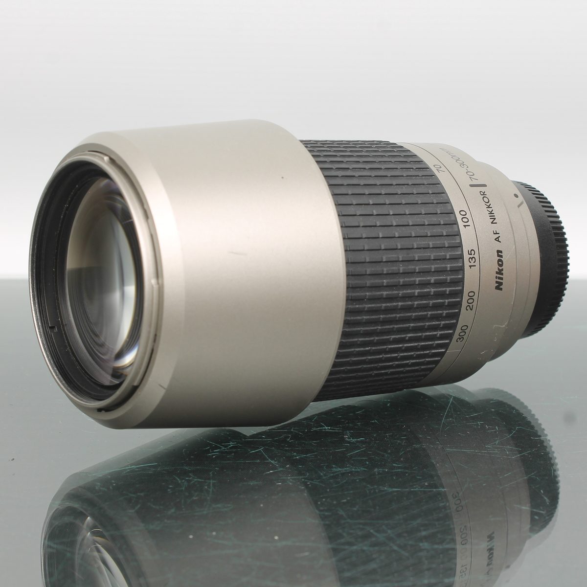 Nikon AF Nikkor 70-300mm 1:4-5.6 G