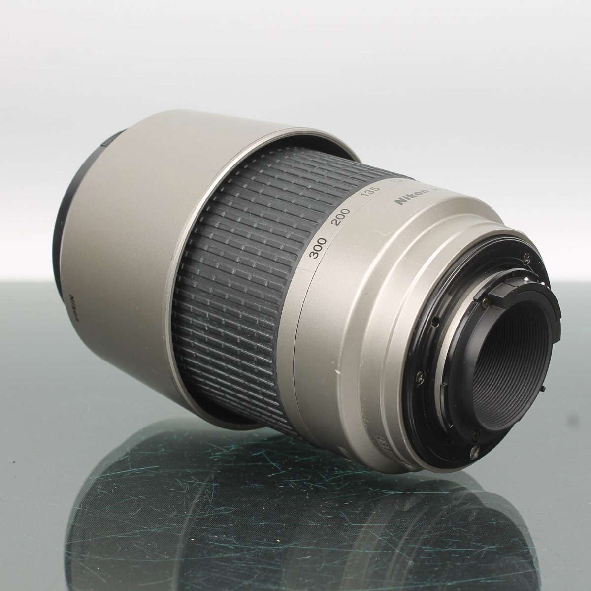 Nikon AF Nikkor 70-300mm 1:4-5.6 G
