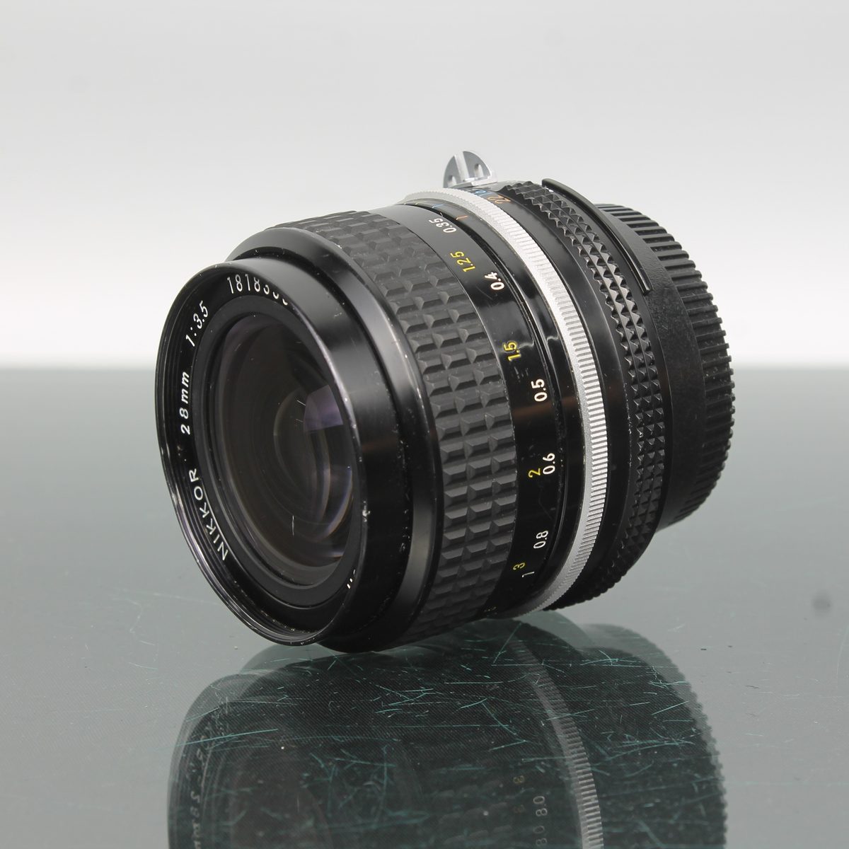 Nikon Nikkor 28mm 1:3.5