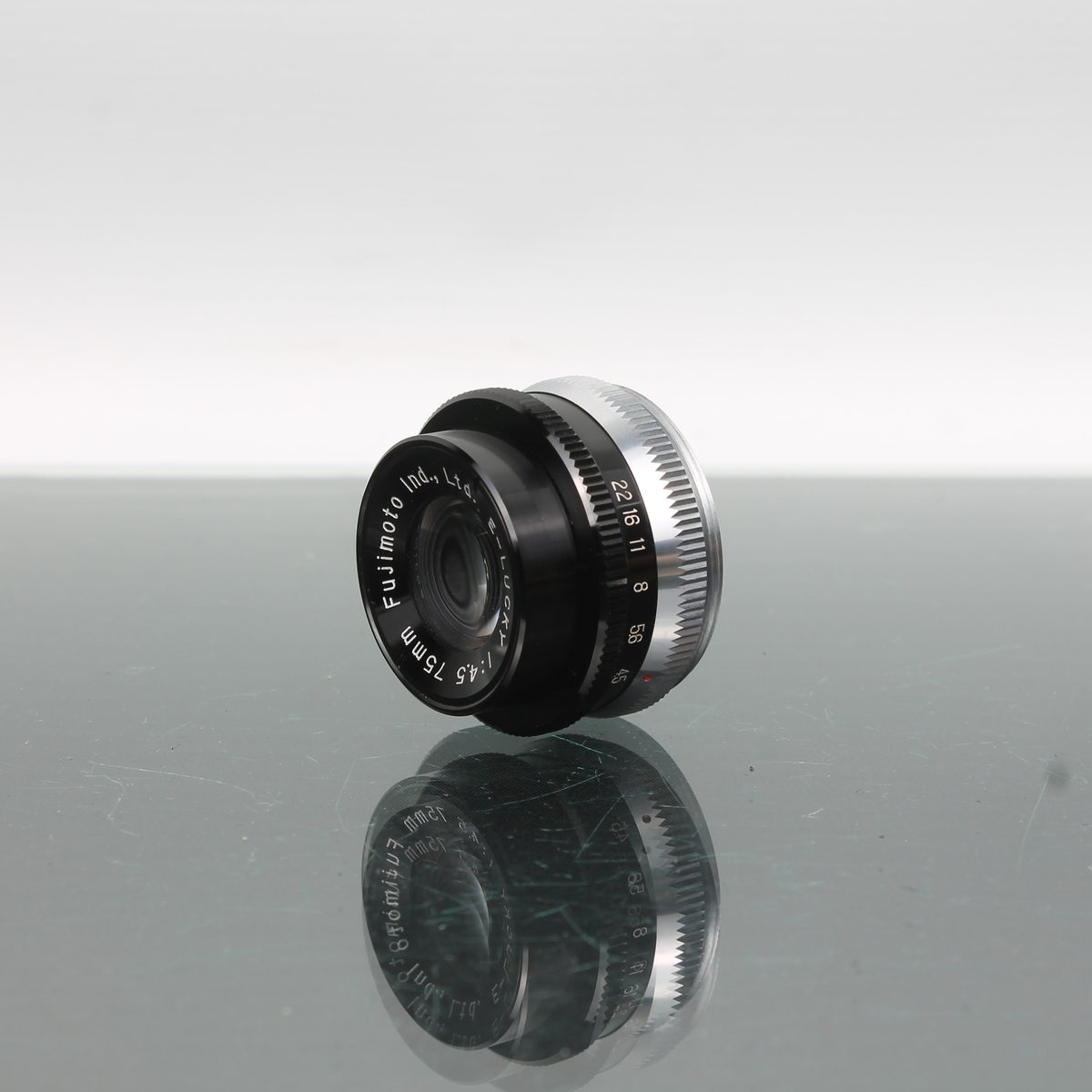 Fujimoto E-Lucky 1:4.5 75mm