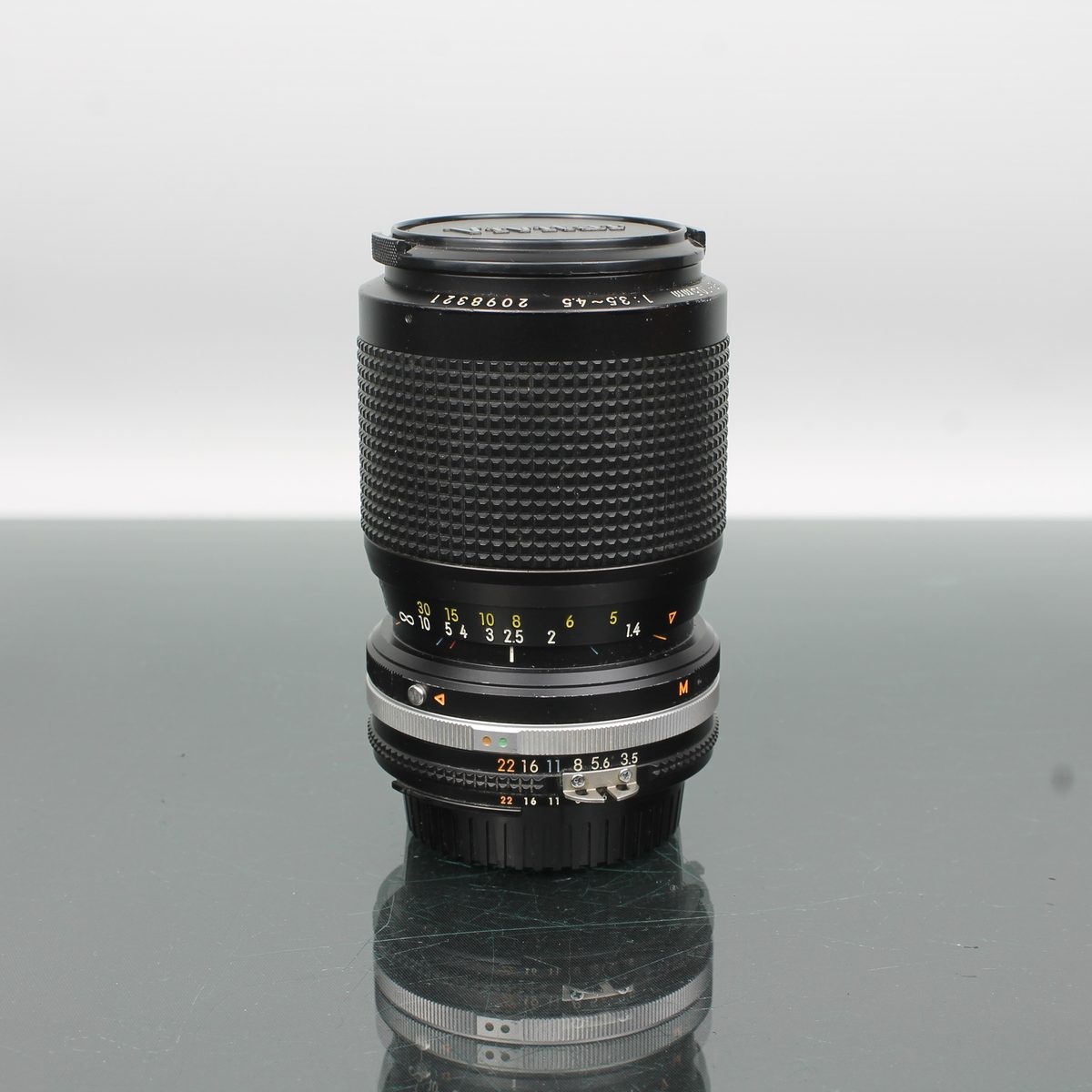 Nikon 35-105mm 1:3.5-4.5