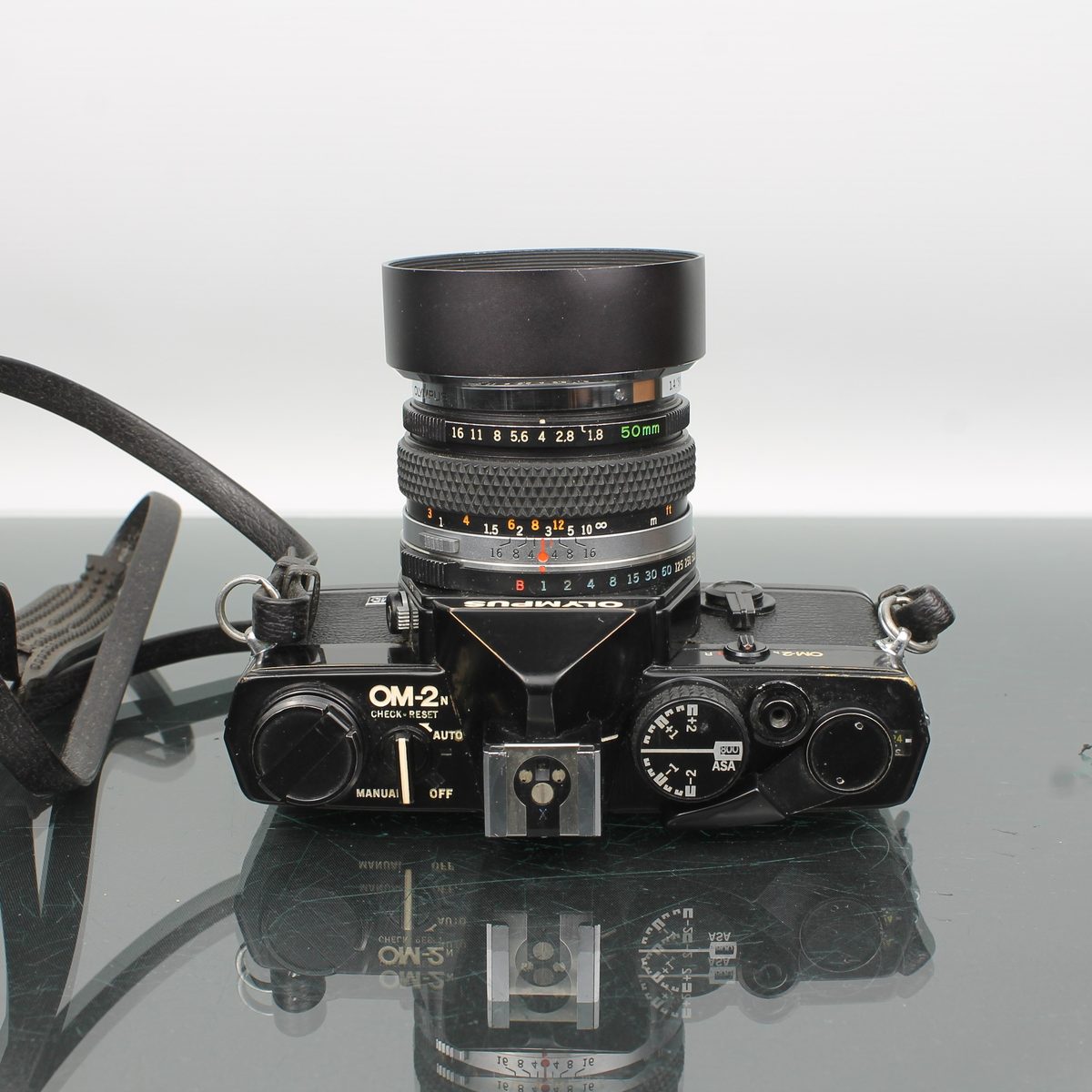 Olympus OM-2 F.Zuiko 50mm f/1.8 Film Camera – Dutch|Thrift