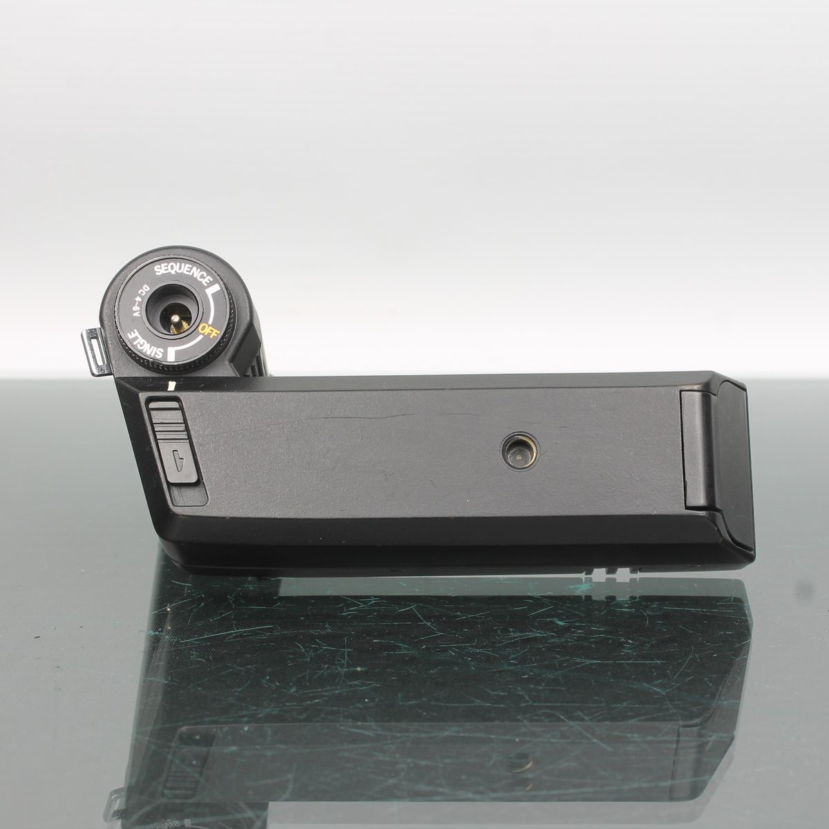 Olympus OM Winder 2 Motor Drive for OM Film Cameras – Dutch|Thrift