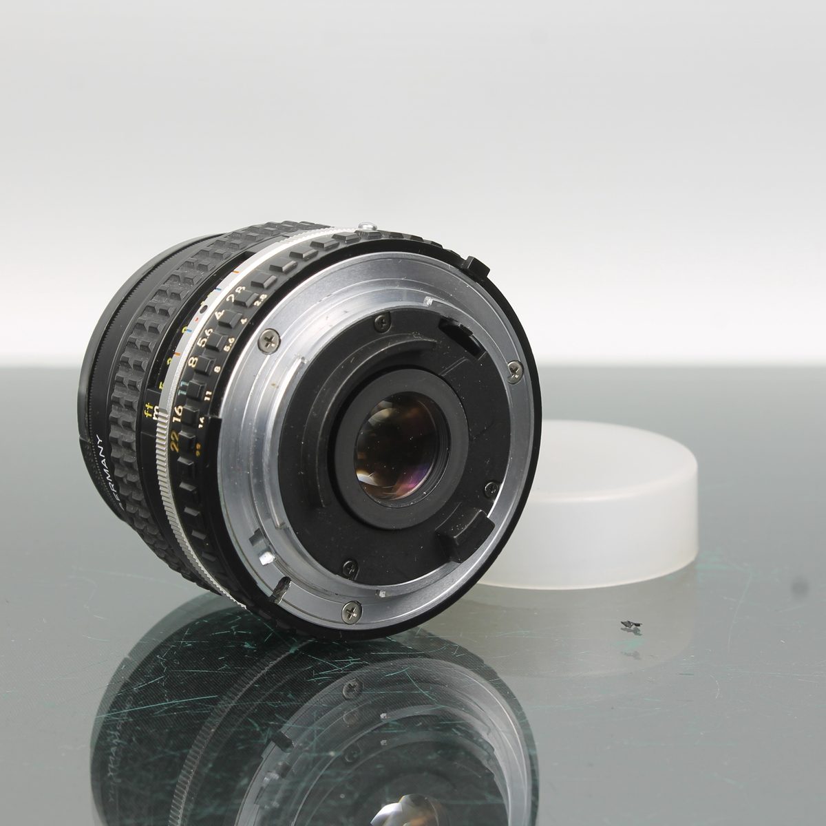 Nikon Series E 28mm f/2.8