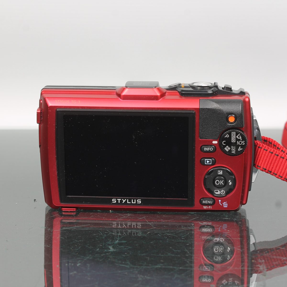 Olympus Tough TG-3 iHS