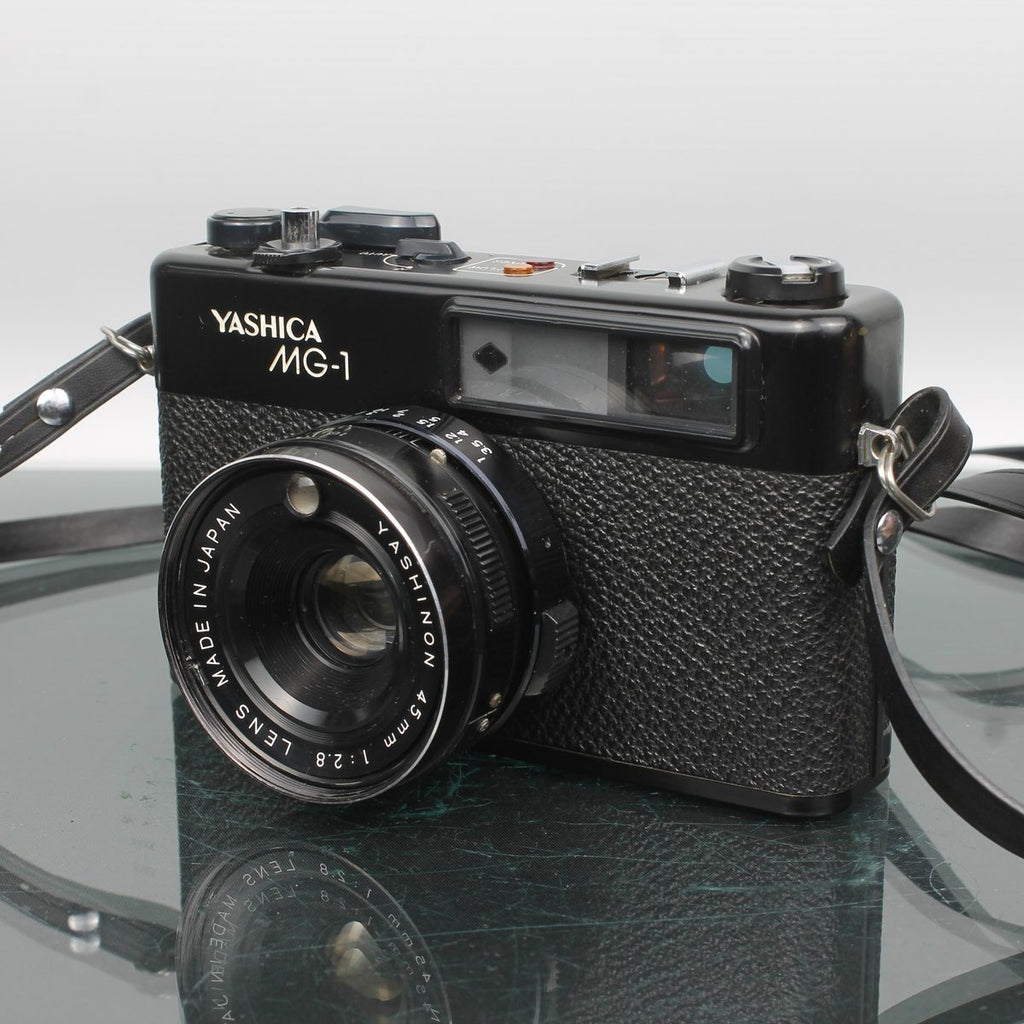 Yashica MG-1