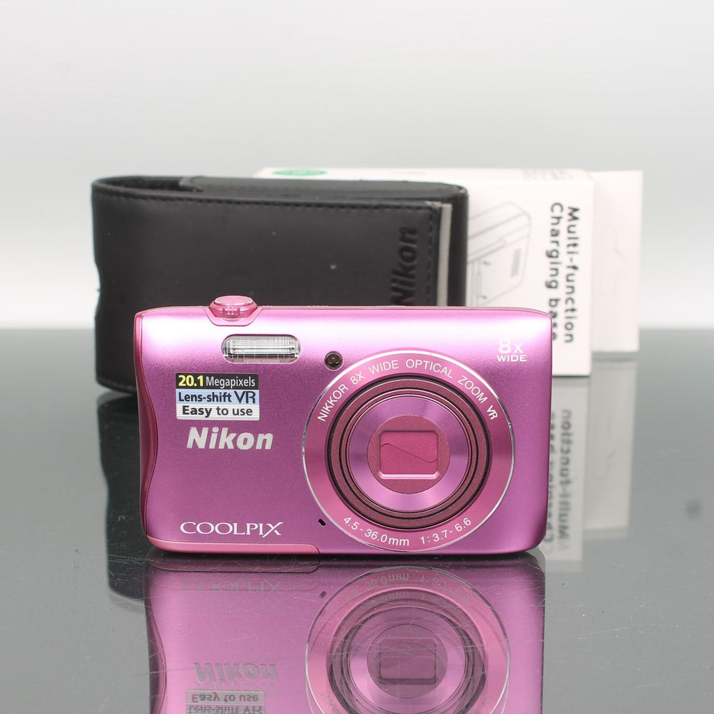 Nikon Coolpix S3700